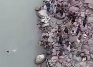 Boda trágica en Paquistán: novio e invitados fallecen en accidente de autobús; novia, la única sobreviviente