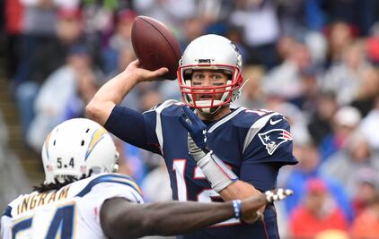 Patriots se imponen a los Chargers 