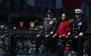 Pase de revista de la presidenta Claudia Sheinbaum, previo al Desfile Cívico Militar por el 216 Aniversario del Grito de Independencia, el 16 de septiembre de 2026. Foto: Hugo Salvador/ EL UNIVERSAL