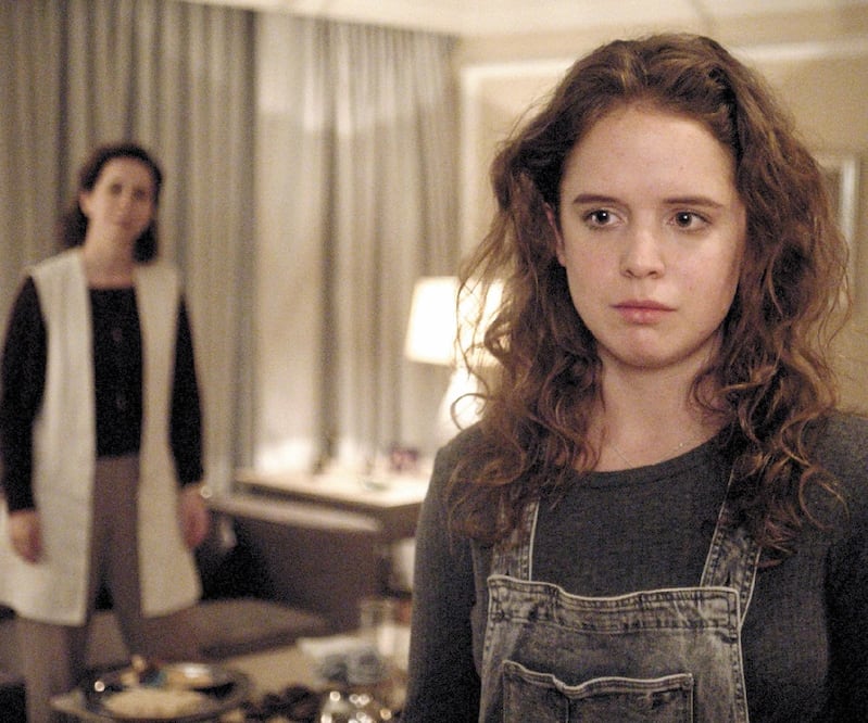 Naian protagoniza el filme de drama que coescribió y en el que interpreta a una joven judía que se opone a las costumbres de esa comunidad en la Ciudad de México. FOSFORESCENTE