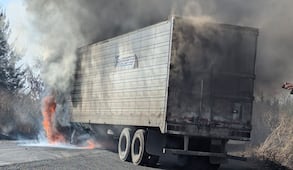 Liberan a 11 policías ligados a narcobloqueos en Michoacán tras abatimiento de "El Mencho"; juez impone vigilancia y restricciones