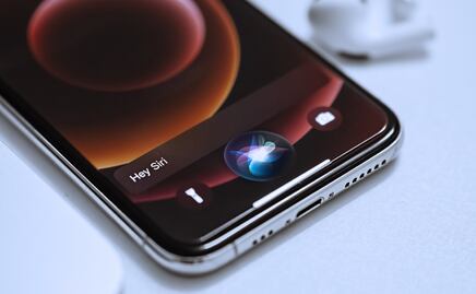 Esto es lo que pasa si le dices a Siri “nueve once”