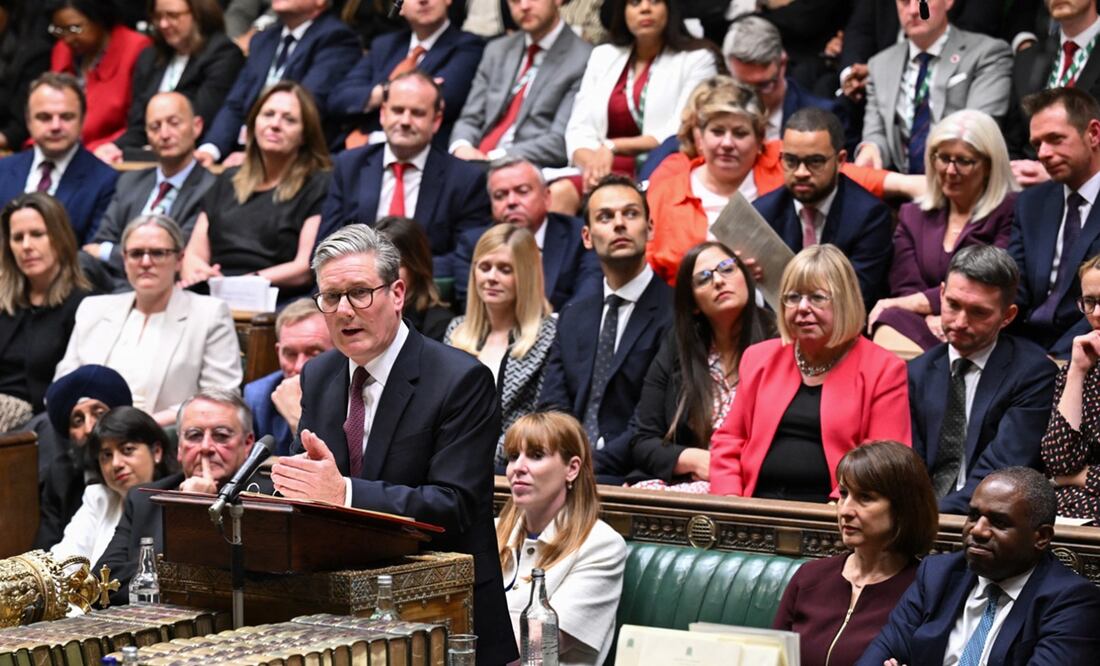 "Mi gobierno buscará redefinir las relaciones con los socios europeos y trabajará para mejorar las relaciones comerciales y de inversión con la Unión Europea", afirmó Starmer. Foto: AFP