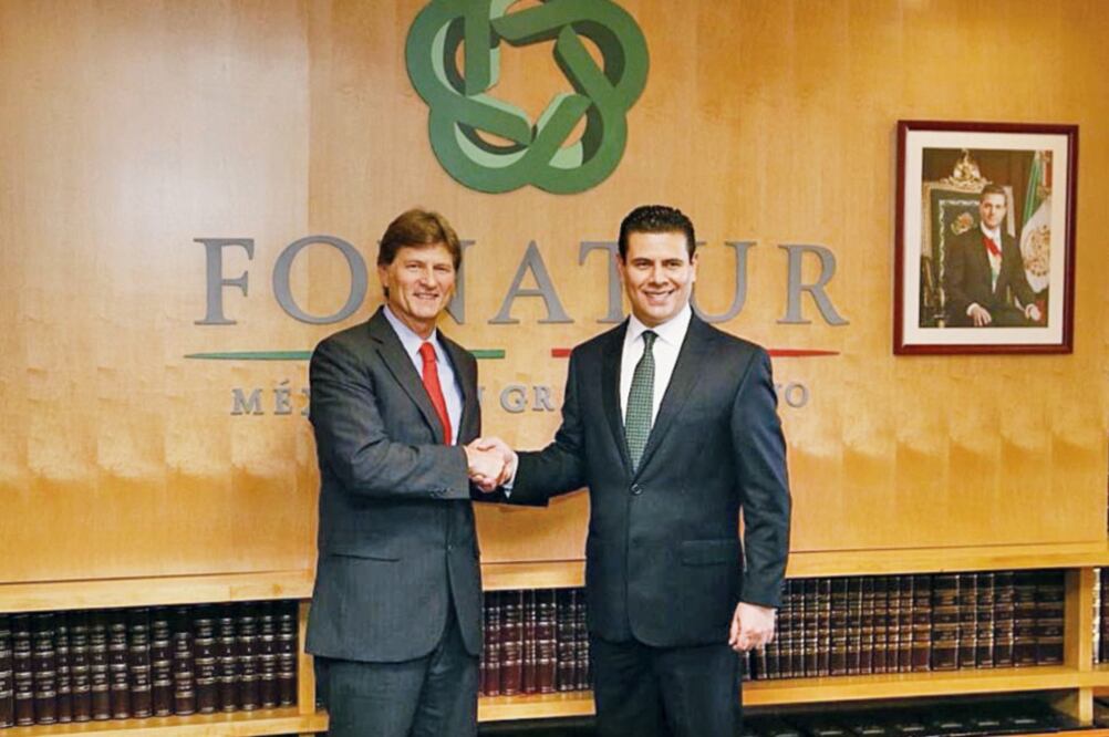 Cuando fue gobernador y secretario de Turismo de Zacatecas, Miguel Alonso Reyes logró el nombramiento de los cinco Pueblos Mágicos del estado (CORTESÍA SECTUR)