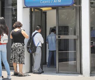 Ven banca sin competencia