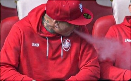 Radja Nainggolan, suspendido indefinidamente por fumar en la banca