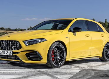 Daimler planea recortes de costos, empleos peligran