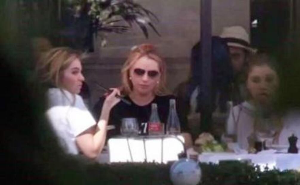 Captan a Angélica Rivera de vacaciones en París