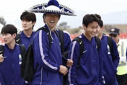Mundial 2026: selección de Corea del Sur arriba a Guadalajara; mariachis y fans los reciben en el aeropuerto