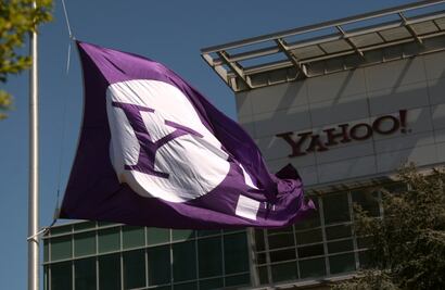 Yahoo contempla cambio de nombre