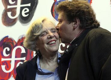 “Elena (Poniatowska) no es una persona adinerada, no había nada de valor en la casa": Felipe Haro, su hijo