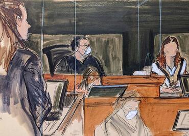 Ghislaine Maxwell contrataba menores de edad para dar masajes a Jeffrey Epstein: testigo