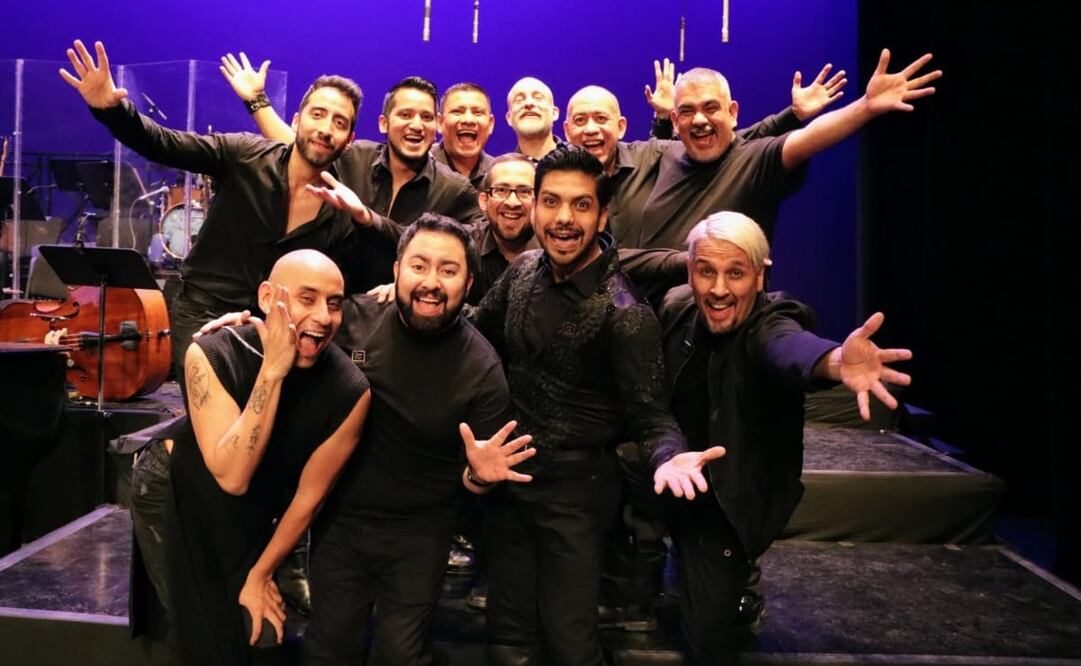 Adolfo Cerqueda, alcalde de Neza, integra el coro gay de CDMX. Foto: Cortesía