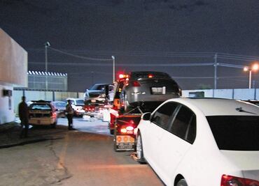 Comando se roba vehículos de corralón en Hermosillo