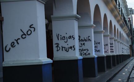 Vandalizan portales de Toluca; protestan contra reelección de Juan Rodolfo Sánchez