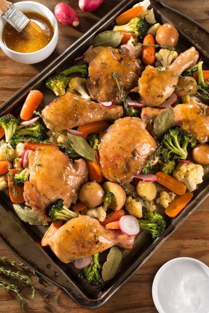 Pollo en salsa de mango y habanero con verduras al horno