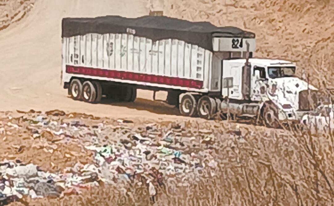 Los desperdicios que llegan de otras partes a Nau- calpan han contaminado ríos y acuíferos, dijo el edil.