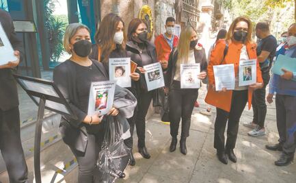 Van contra puesto de Pavlovich en embajada