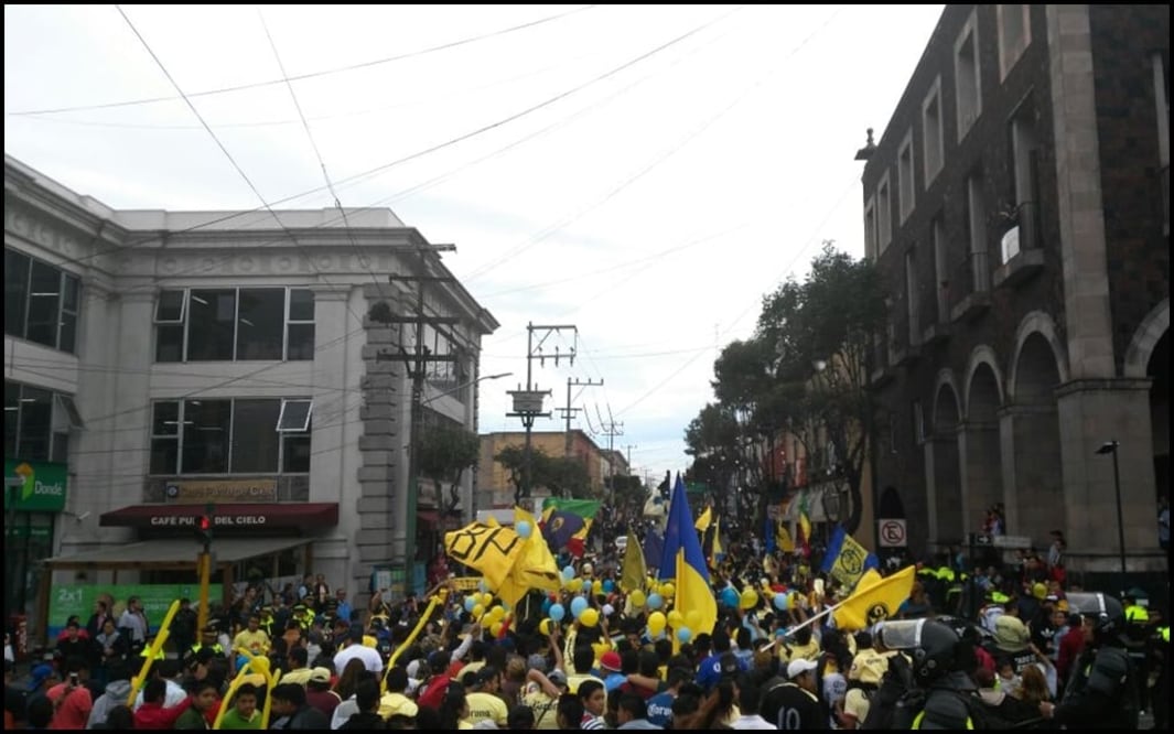Internet. Barras de apoyo de los equipos grandes colaboró para recaudar víveres