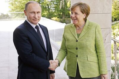 Trump y Putin buscan hacer las paces; alistan reunión