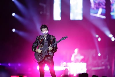 Muse pasa de la teoría al éxtasis