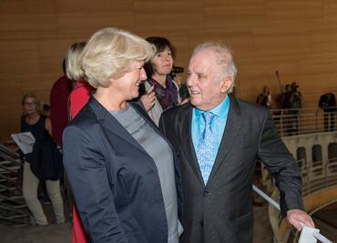 Barenboim presenta academia para músicos árabes e israelíes