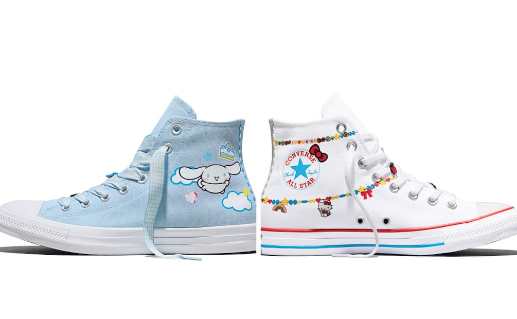 Los icónicos Chuck Taylor se reinventan con gráficos inspirados en el universo de Sanrio. Foto: Cortesía Converse