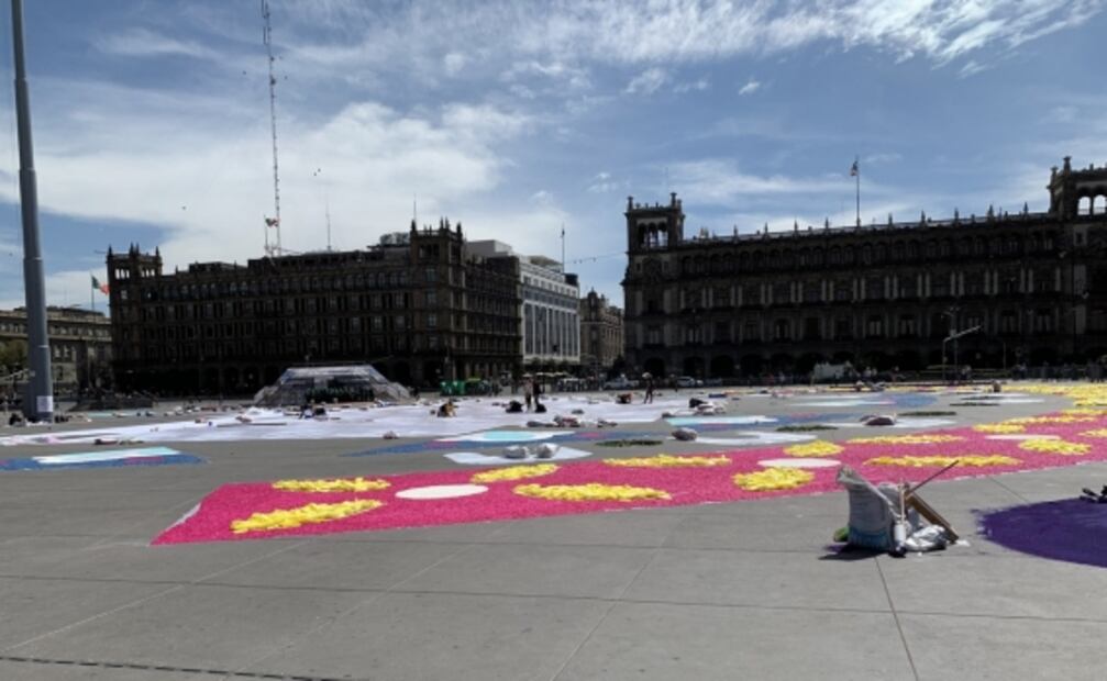 Inauguran Alfombra monumental en el Zócalo