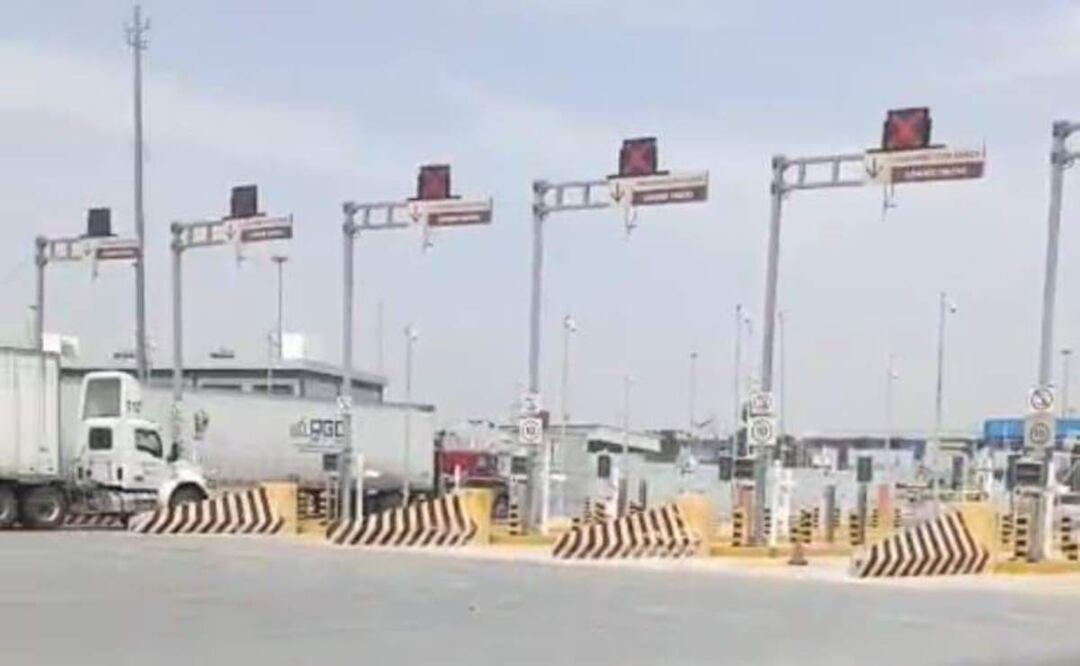 Unas 7 mil unidades de transporte de carga dejaron de utilizar las fronteras de Tamaulipas tras la imposición de aranceles (06/03/2025). Foto: Sandra Tovar / EL UNIVERSAL