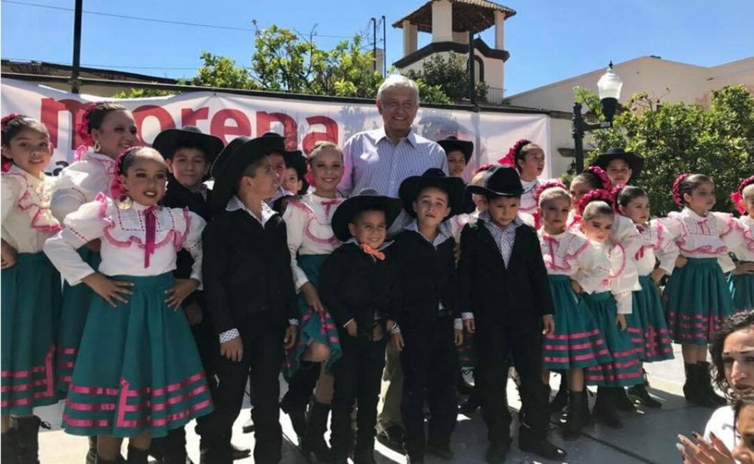 Foto: Facebook Andrés Manuel López Obrador