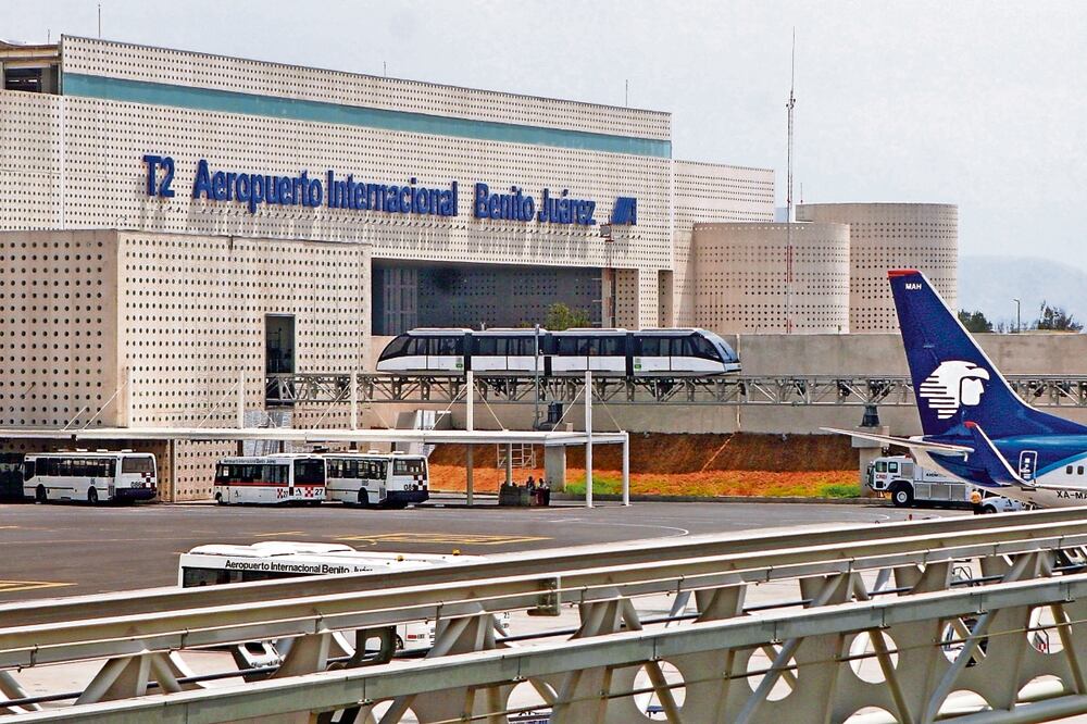 En 2019, el AICM atendió a 4.35 millones de viajeros, 50 mil más que los aeropuertos de la metrópoli este año. Foto: Archivo El Universal