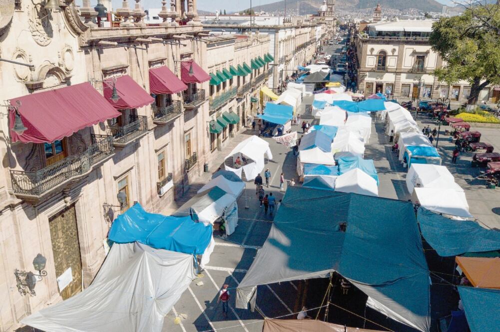 En los últimos años, el magisterio radical ha llevado a cabo diversas protesta s que han impedido el libre tránsito de la ciudadanía (IVÁN VILLANUEVA. EFE)