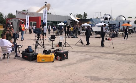 Eclipse solar: Cientos de personas se concentran en el Planetarium de Torreón por eclipse