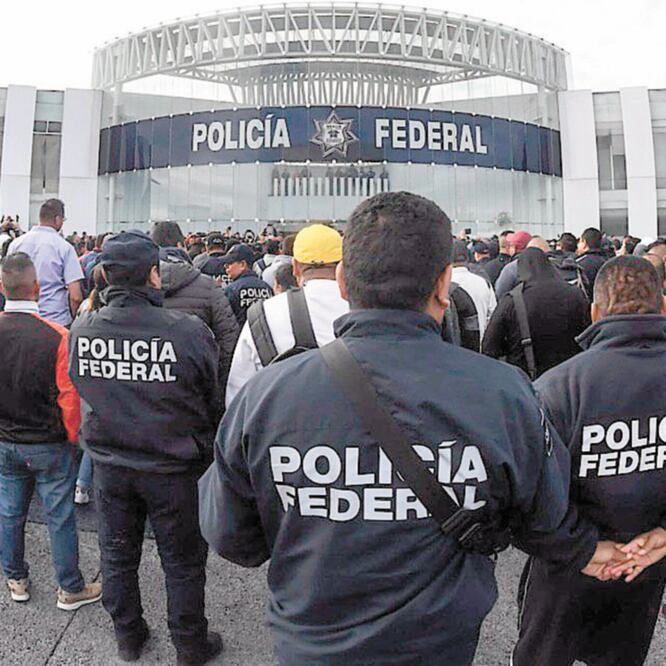 Los módulos de información sobre el traslado a la GN se mantienen en todas las instalaciones de la PF, informó la Secretaría de Seguridad. ARCHIVO EL UNIVERSAL