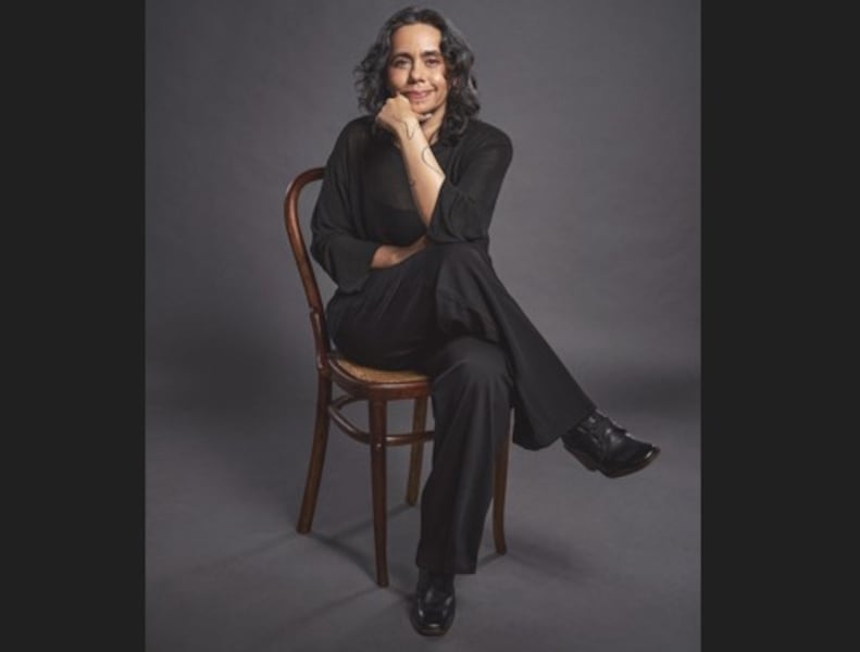 “Veo el futuro de mi oficio muy negro”: entrevista con Bárbara Enríquez