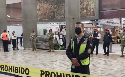 Desalojan plantón de extrabajadores de Mexicana en AICM