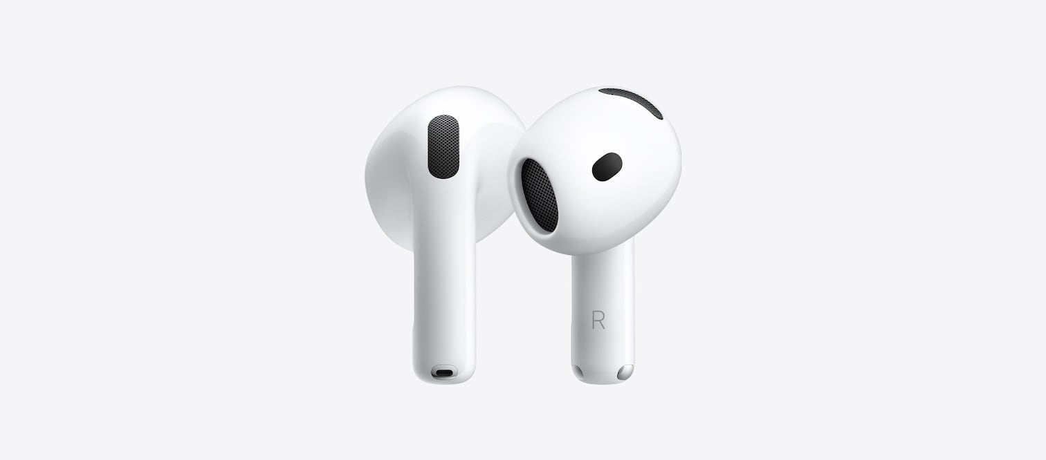 A simple vista, son muy similares a los AirPods 4; sin embargo, las principales diferencias se encuentran en la experiencia de audio y en la forma en que se escuchan. Foto: Cortesía