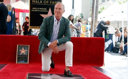 Michael Keaton recibe su estrella en Hollywood