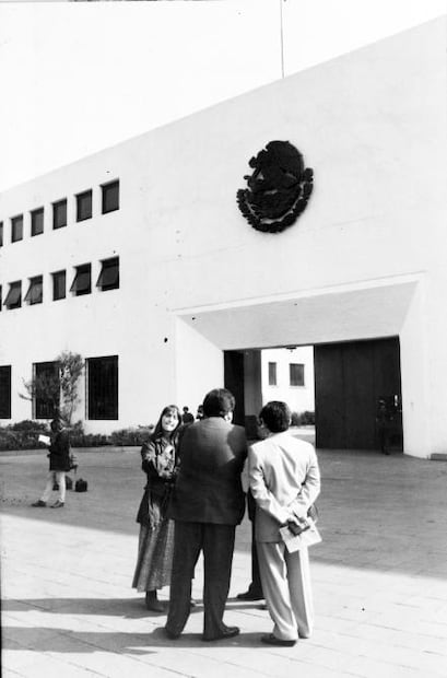 ¿Por qué el presidente vive en Los Pinos?