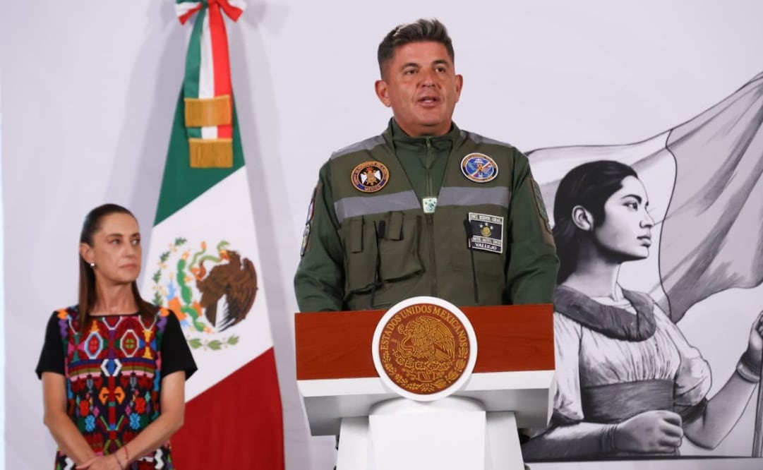 General Ricardo Vallejo Suárez, comandante del Agrupamiento de Ingenieros Felipe Ángeles, en la “Mañanera del Pueblo” de Palacio Nacional este 20 de mayo de 2026. Foto: Karla Guerrero/ EL UNIVERSAL