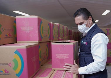 Gobierno de Michoacán entrega apoyos alimentarios a familias en condiciones de vulnerabilidad