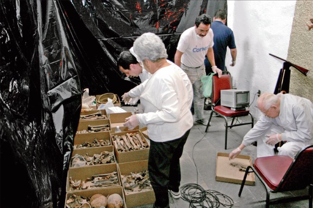 Osamentas de monjas en el Ex convento de San Jerónimo. (Cortesía Claustro de sor Juana)