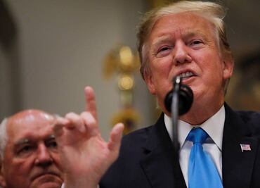 Trump dice que Nancy Pelosi está "loca" y que no entiende el T-MEC