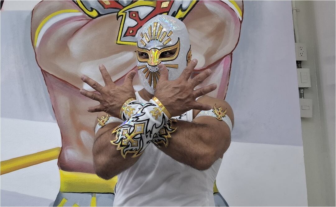 FOTO: Místico aplica llave a las estafas  - Agustín Elías/ EL UNIVERSAL