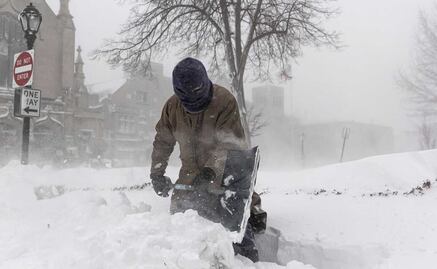 La tormenta invernal "Elliot" causa 7 muertos en el noroeste de Nueva York