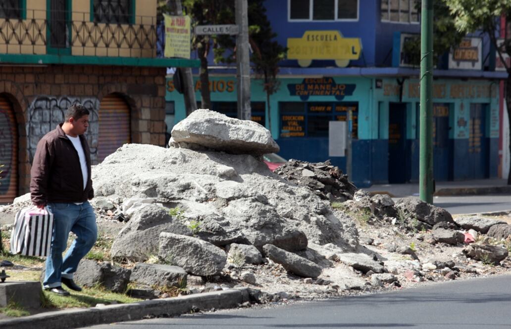 Las delegaciones Álvaro Obregón, Benito Juárez, Iztapalapa, Tláhuac y Xochimilco son las más afectadas con este tipo de basura. Foto: Archivo/EL UNIVERSAL