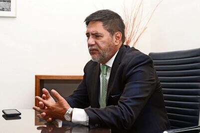“Hay que replantear el modelo educativo”, dice Héctor Hernández, aspirante a rector de la UNAM