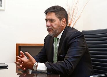 “Hay que replantear el modelo educativo”, dice Héctor Hernández, aspirante a rector de la UNAM