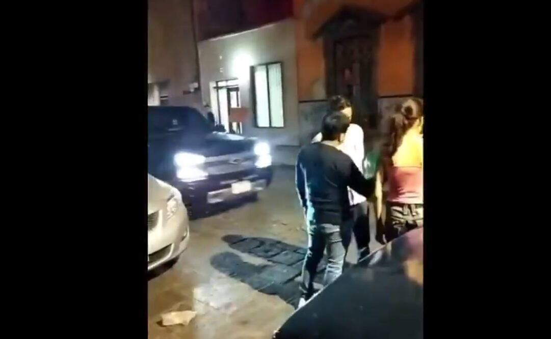 El video, que se ha vuelto viral en Facebook, fue grabado este año, pero se desconoce la fecha exacta. Foto: Tomada de video 