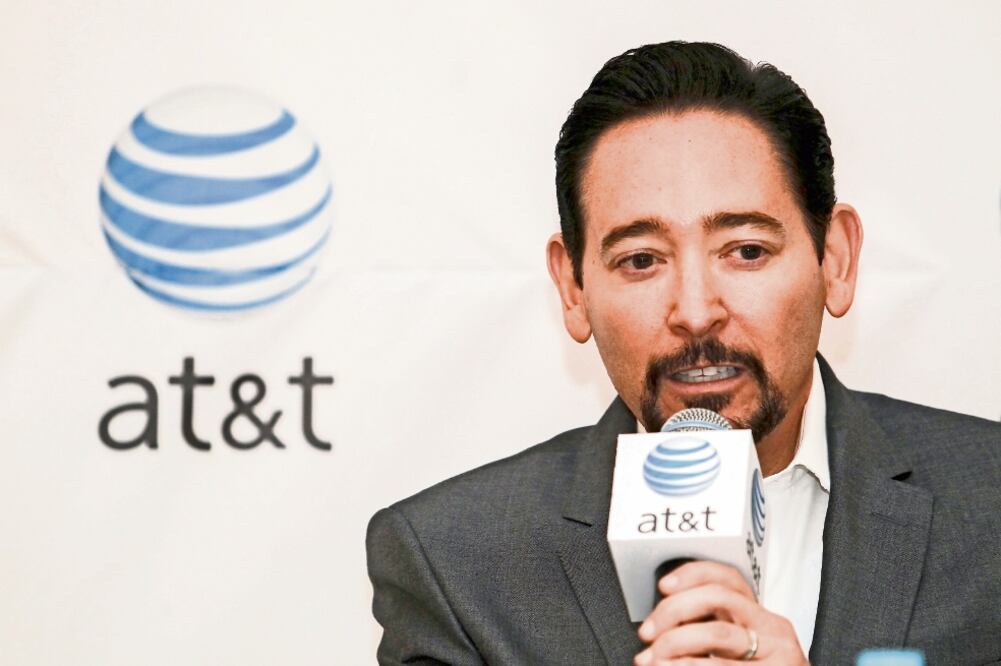Thaddeus Arroyo, presidente y director general de AT&T en México, destacó los efectos de la reforma en telecomunicaciones (ARCHIVO EL UNIVERSAL)